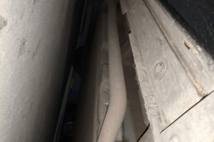 Used Li Auto L8 2023 Pro Model Chassis Front Right