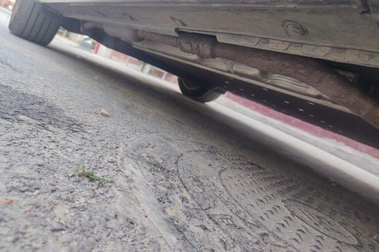 Used Li Auto L8 2023 Pro Model Chassis Front Right