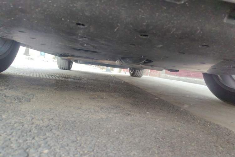 Used Li Auto L8 2023 Pro Model Chassis Front