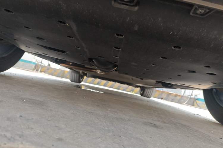 Used Li Auto L8 2023 Pro Model Chassis Front