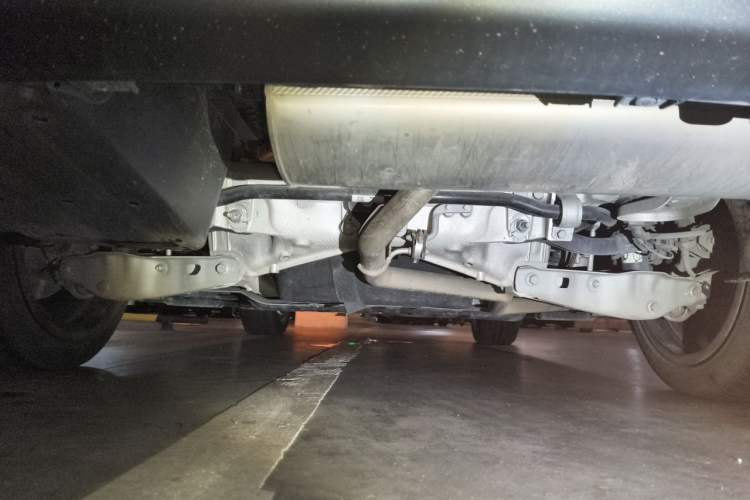 Used Li Auto L8 2023 Pro Model Chassis Rear