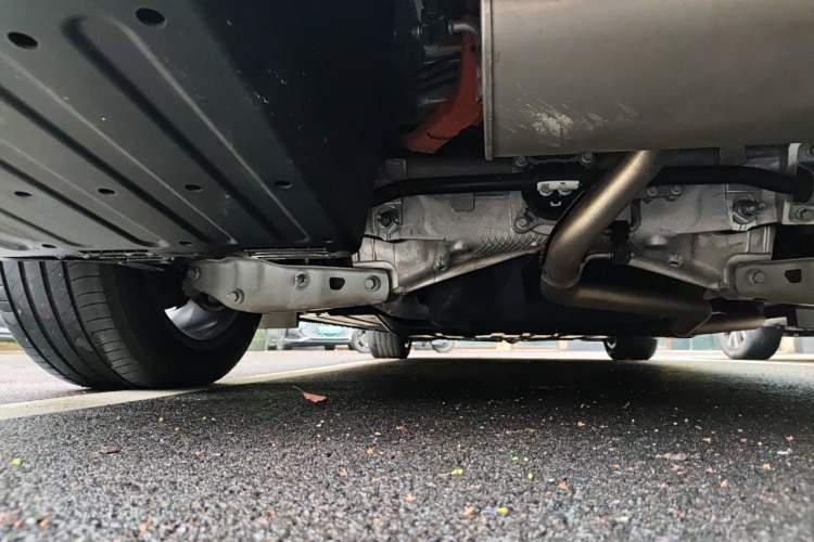 Used Li Auto L8 2023 Pro Model Chassis Rear