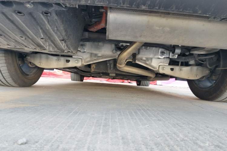 Used Li Auto L8 2023 Pro Model Chassis Rear