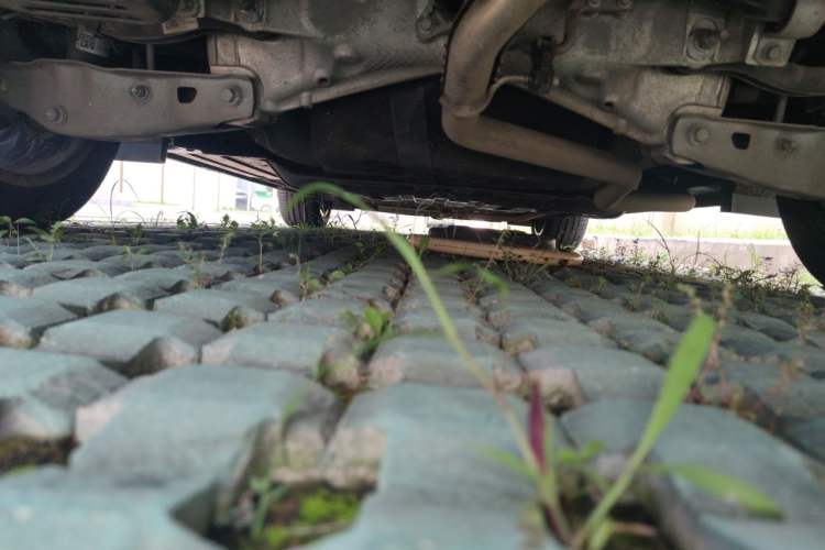 Used Li Auto L8 2023 Pro Model Chassis Rear