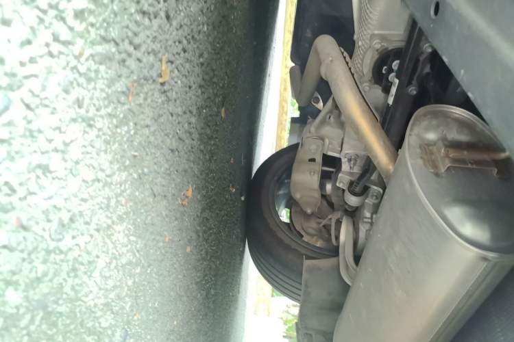 Used Li Auto L8 2023 Pro Model Chassis Rear