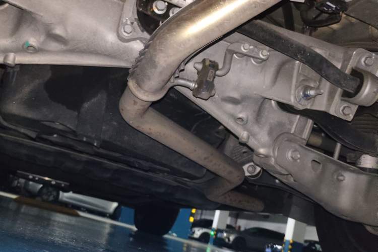 Used Li Auto L8 2023 Pro Model Chassis Rear