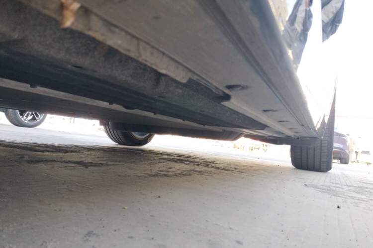 Used Li Auto L8 2023 Pro Model Chassis Rear Left