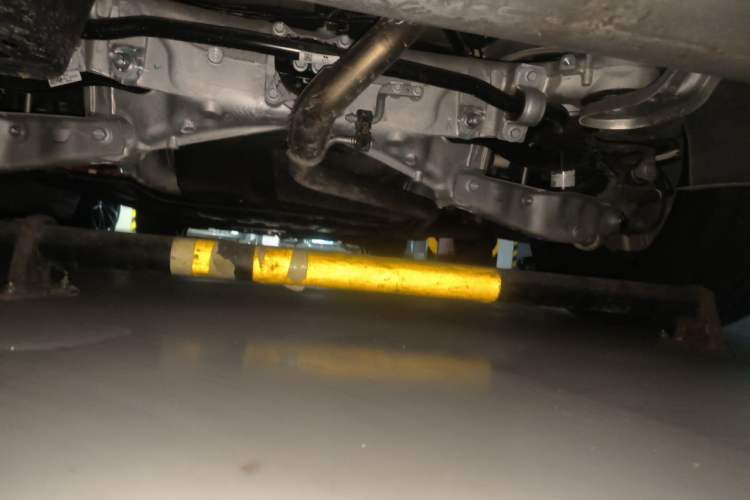 Used Li Auto L8 2023 Pro Model Chassis Rear