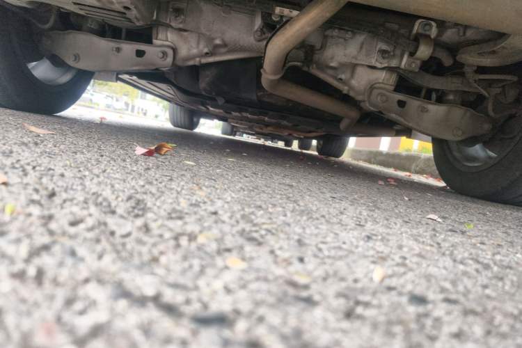 Used Li Auto L8 2023 Pro Model Chassis Rear