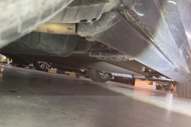 Used Li Auto L8 2023 Pro Model Chassis Rear Right
