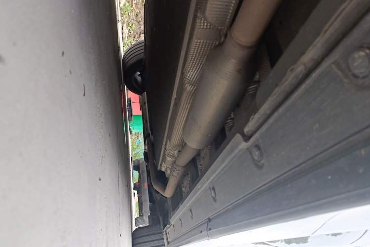 Used Li Auto L8 2023 Pro Model Chassis Rear Right