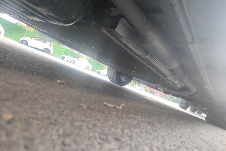 Used Li Auto L8 2023 Pro Model Chassis Rear Right