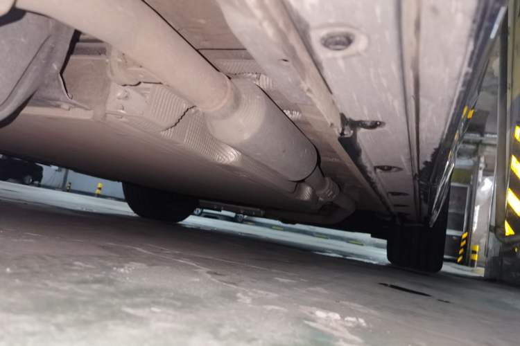 Used Li Auto L8 2023 Pro Model Chassis Rear Right