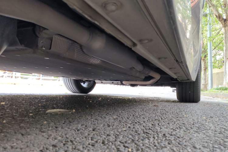 Used Li Auto L8 2023 Pro Model Chassis Rear Right