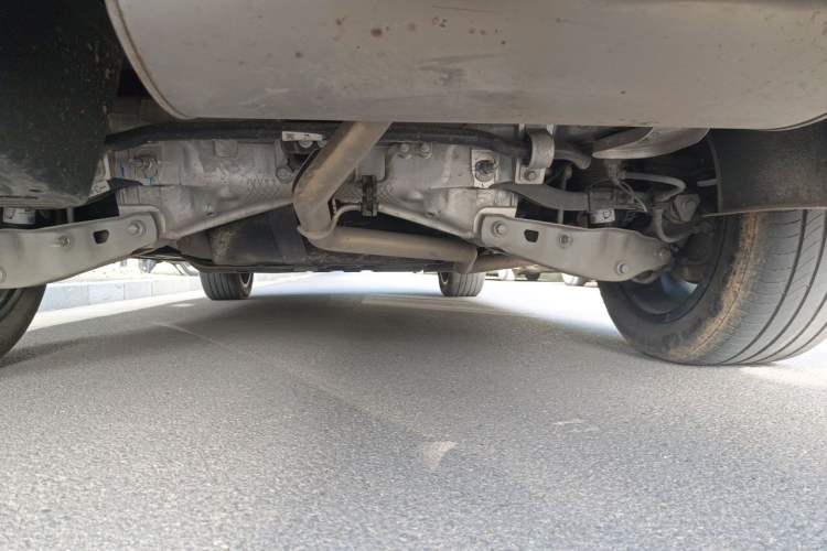 Used Li Auto L8 2023 Pro Model Chassis Rear