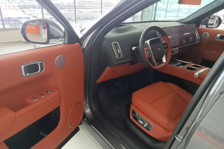 Used Li Auto L8 2023 Pro Model Driver Seat
