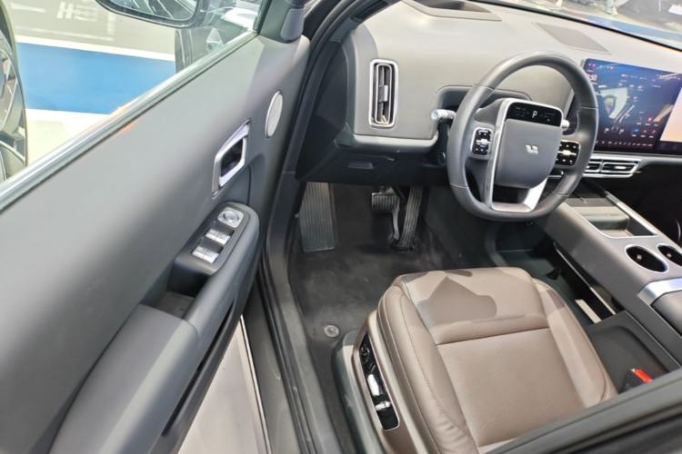 Used Li Auto L8 2023 Air model Driver Seat