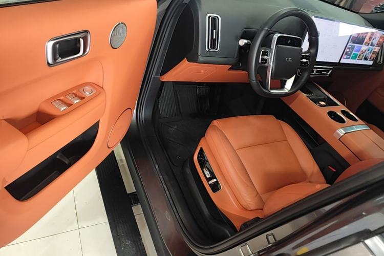Used Li Auto L8 2023 Pro Model Driver Seat