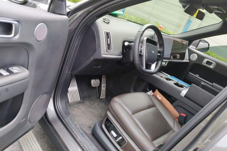 Used Li Auto L8 2023 Pro Model Driver Seat