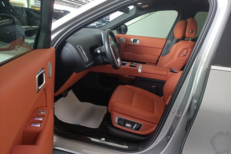 Used Li Auto L8 2023 Pro Model Driver Seat