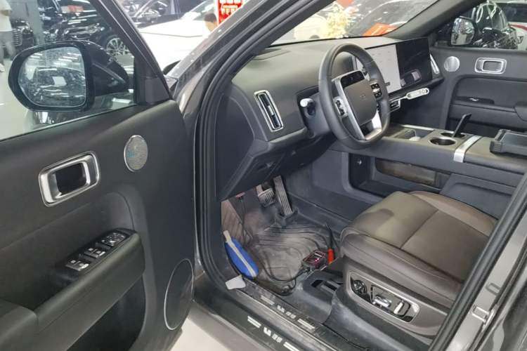 Used Li Auto L8 2023 Air model Driver Seat