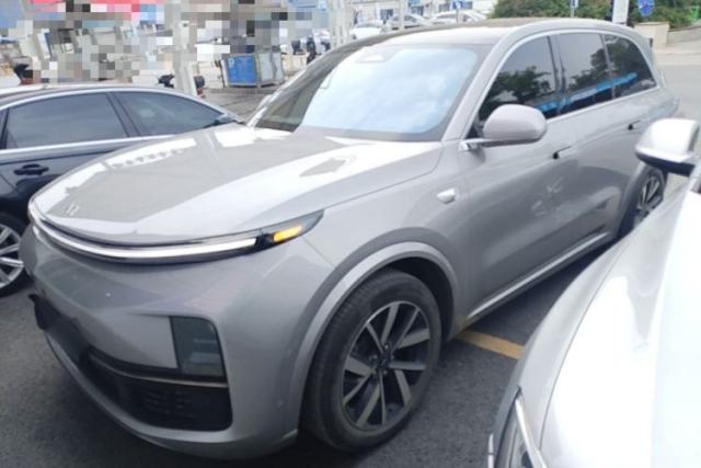 Used Li Auto L8 2023 Air model