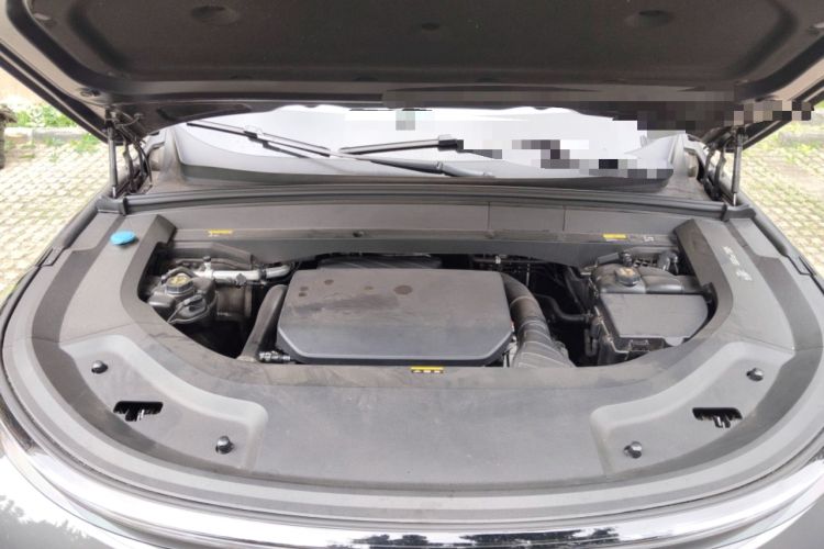 Used Li Auto L8 2023 Air model Engine Bay