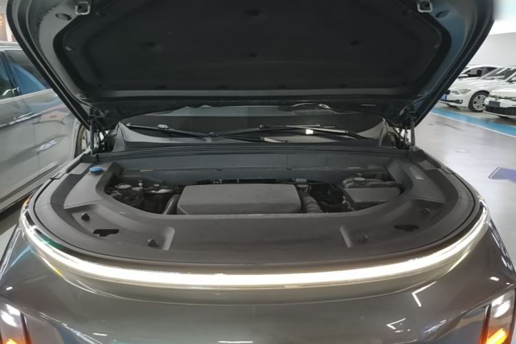 Used Li Auto L8 2023 Max model Engine Bay