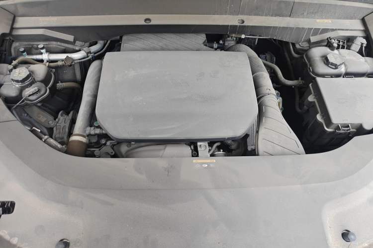 Used Li Auto L8 2023 Air model Engine Bay