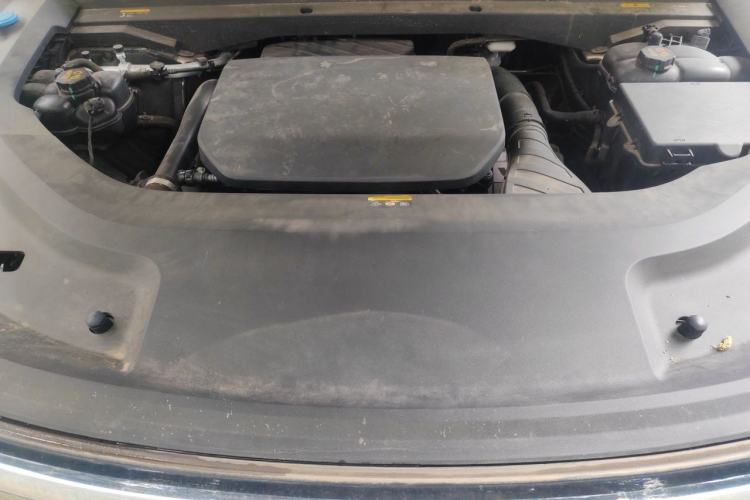 Used Li Auto L8 2023 Max model Engine Bay