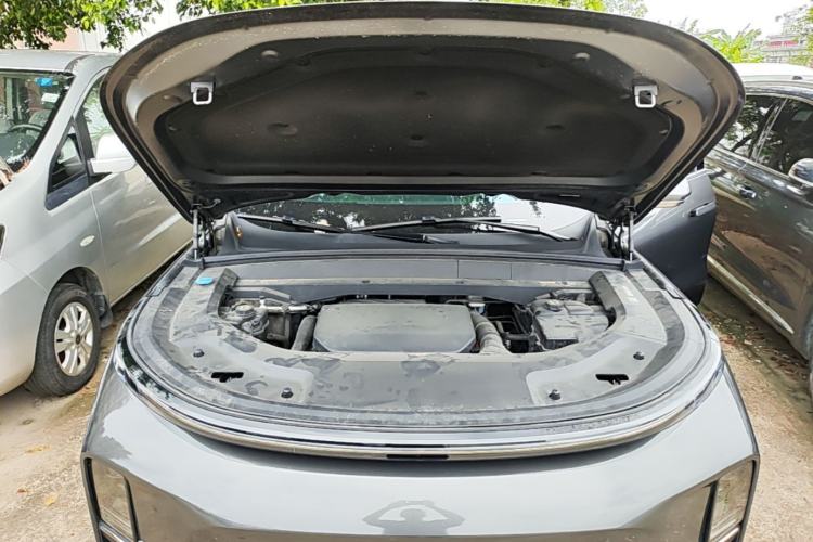 Used Li Auto L8 2023 Max model Engine Bay