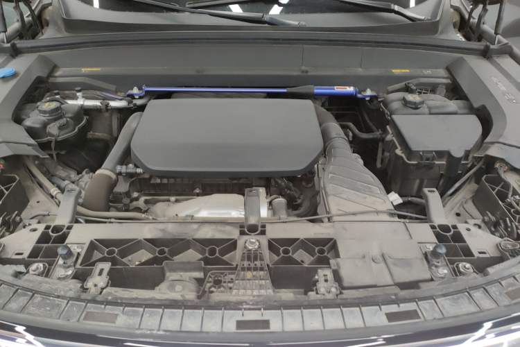 Used Li Auto L8 2023 Max model Engine Bay
