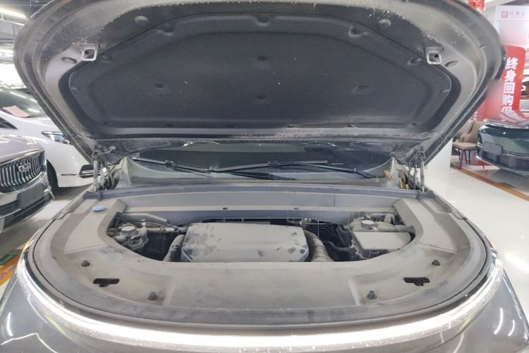 Used Li Auto L8 2023 Air model Engine Bay