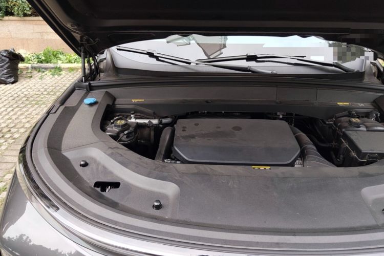 Used Li Auto L8 2023 Air model Engine Bay Right
