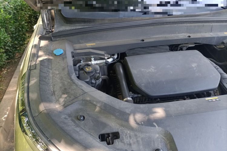 Used Li Auto L8 2023 Pro Model Engine Bay Right