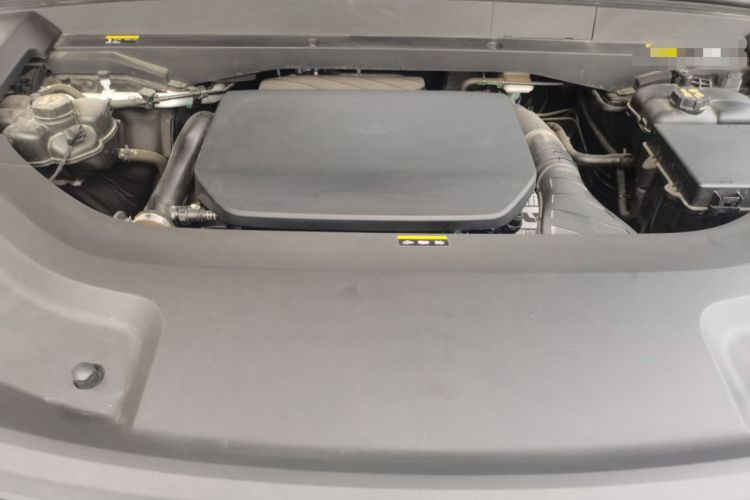 Used Li Auto L8 2023 Max model Engine Bay