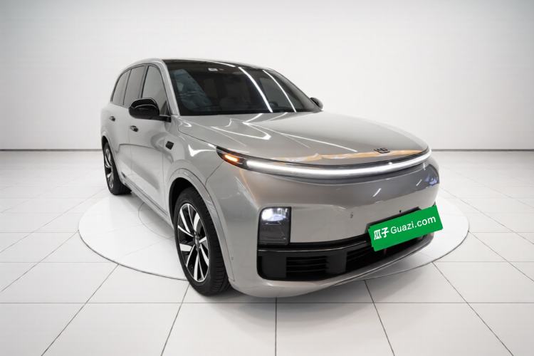 Used Li Auto L8 2023 Pro Model Exterior 1