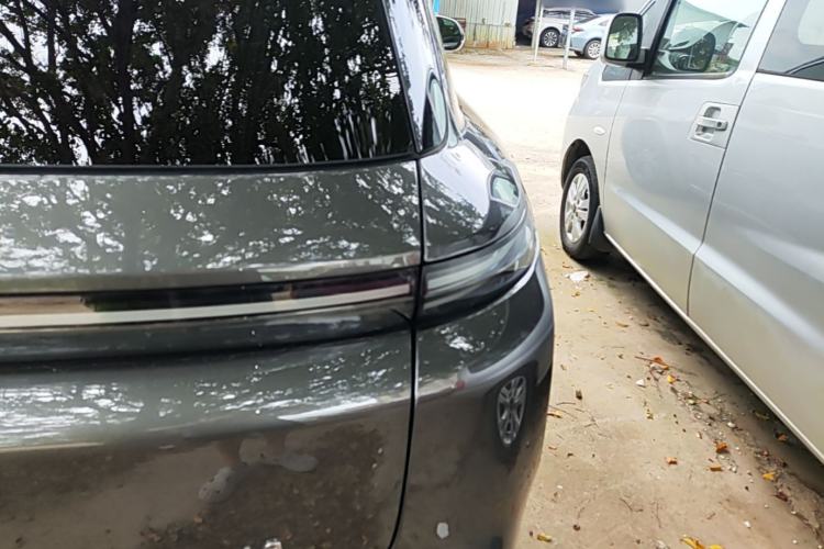 Used Li Auto L8 2023 Max model Exterior 1