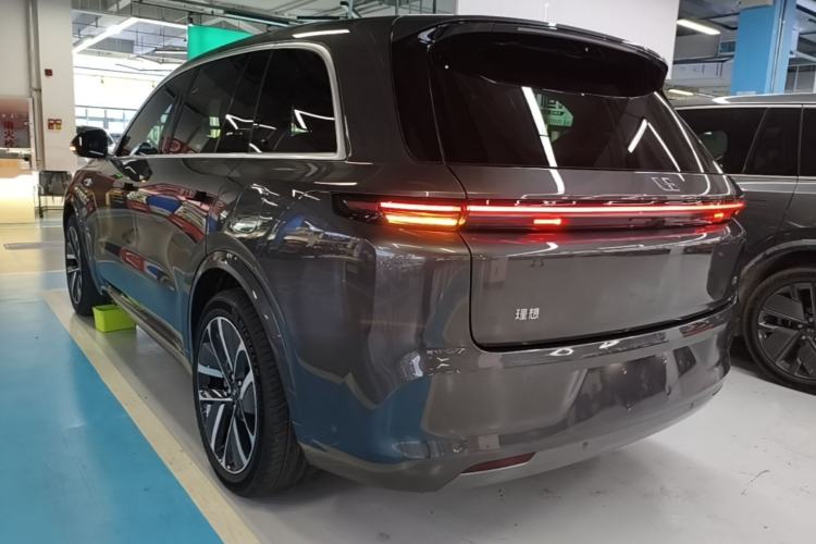 Used Li Auto L8 2023 Max model Exterior 2