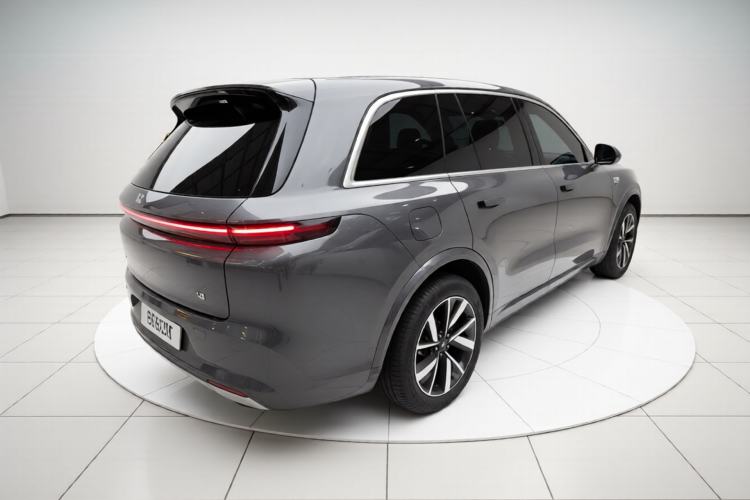 Used Li Auto L8 2023 Air model Exterior 2