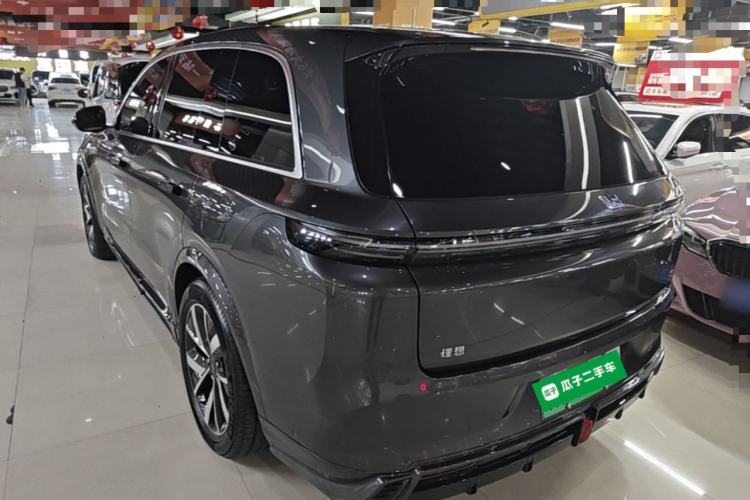 Used Li Auto L8 2023 Pro Model Exterior 2