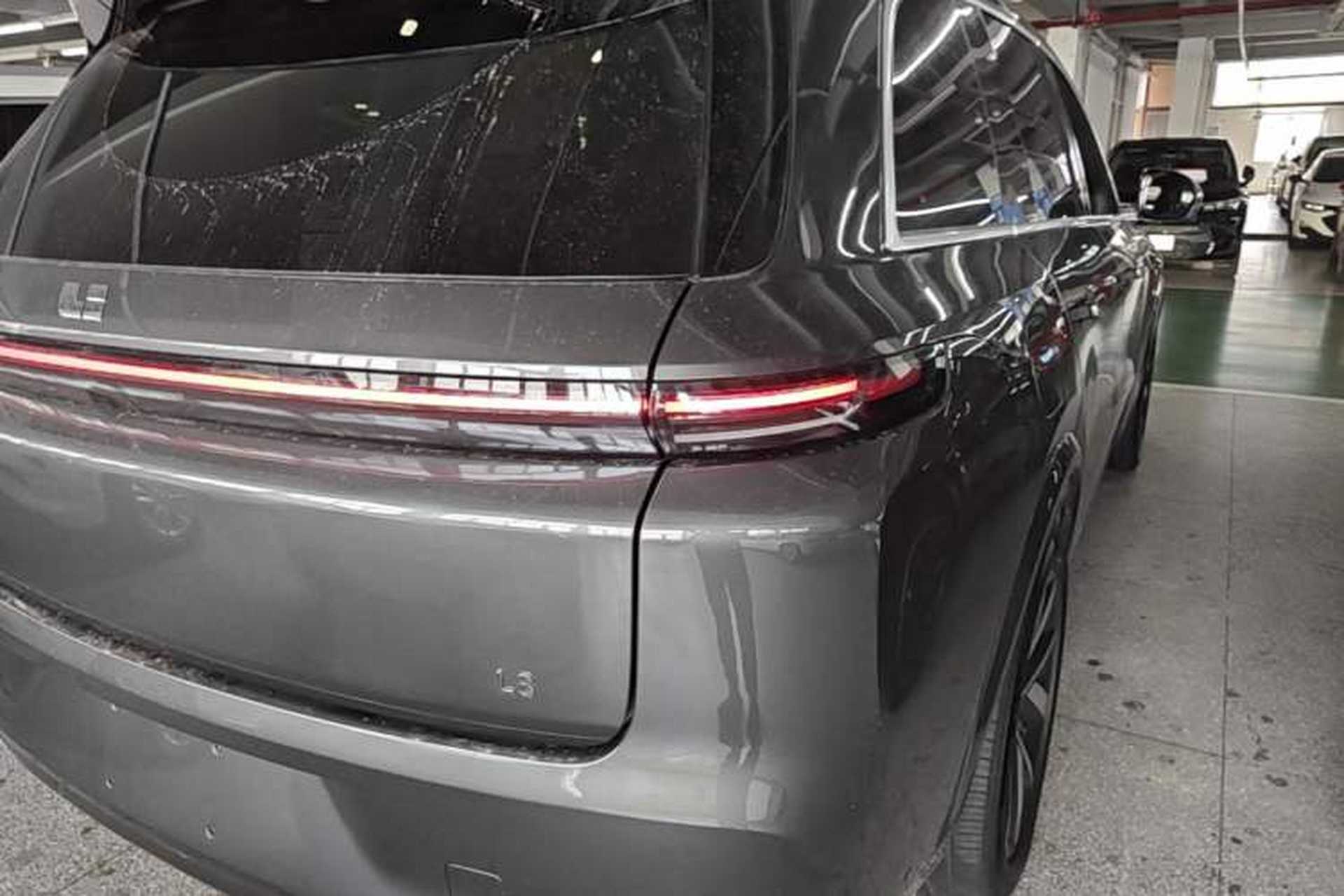 Used Li Auto L8 2023 Air model Exterior 3