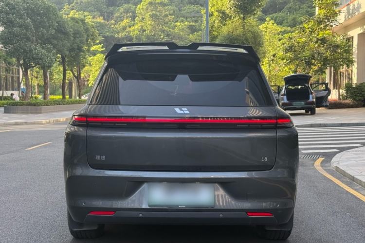 Used Li Auto L8 2023 Pro Model Exterior 3