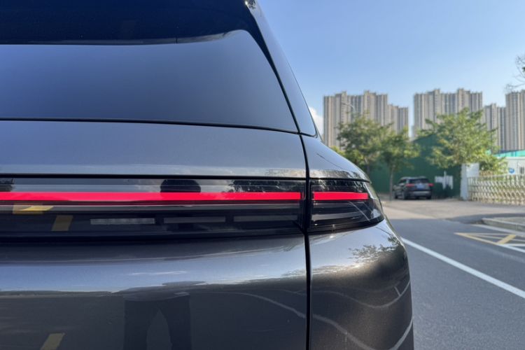 Used Li Auto L8 2023 Air model Exterior 3