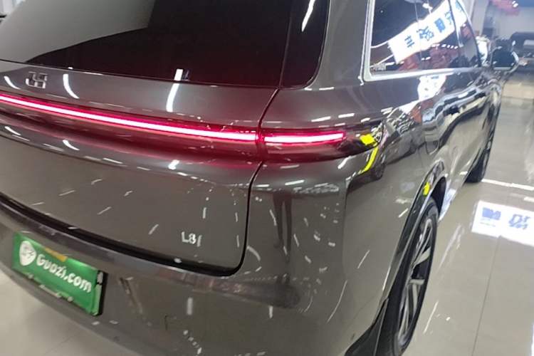 Used Li Auto L8 2023 Air model Exterior 3