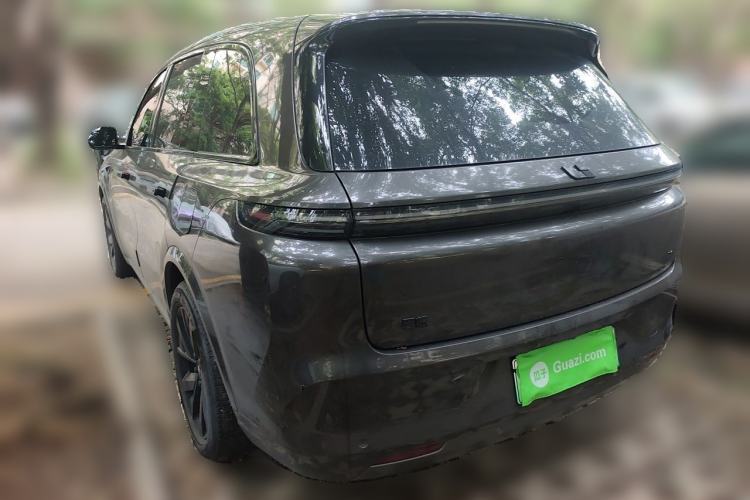 Used Li Auto L8 2023 Pro Model Exterior 3