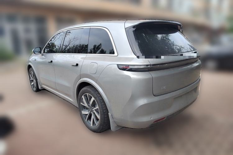Used Li Auto L8 2023 Pro Model Exterior 3