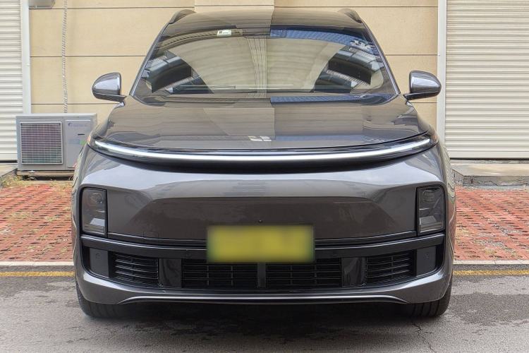 Used Li Auto L8 2023 Pro Model Exterior 3