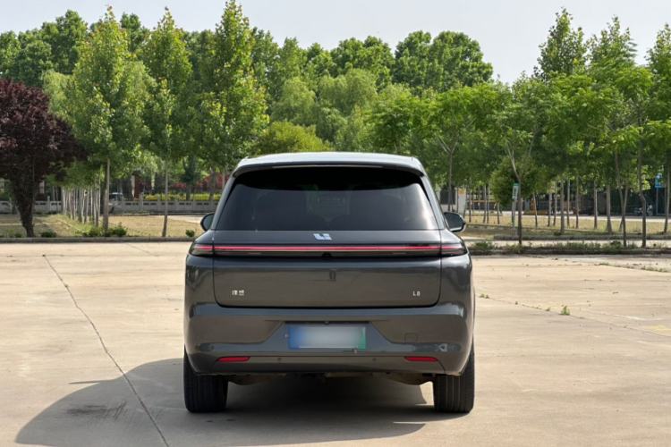 Used Li Auto L8 2023 Pro Model Exterior 4