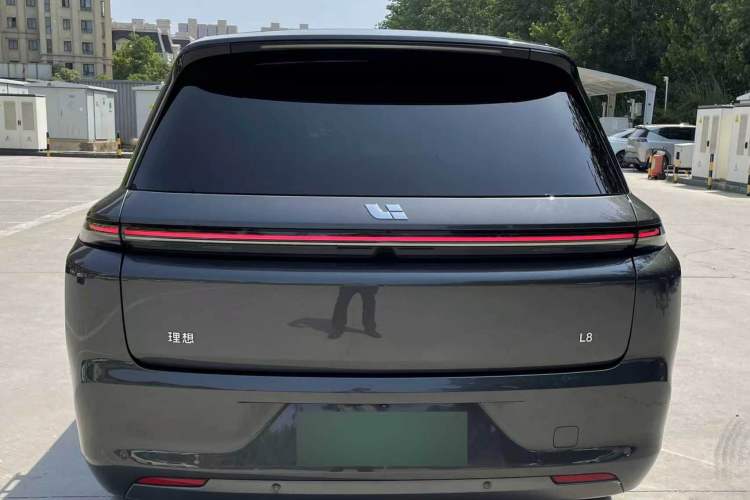Used Li Auto L8 2023 Air model Exterior 6